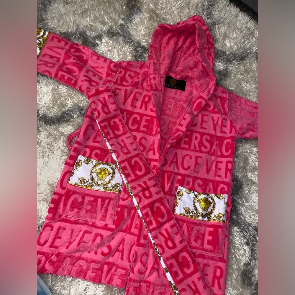 Kids Versace robes